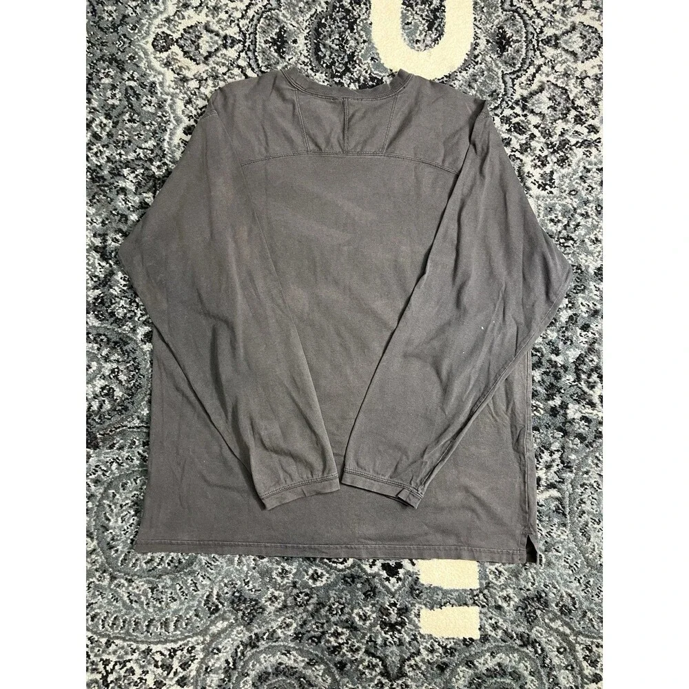 Vintage Style Men The Northface Long sleeve Tshirt Size XL Gray Sunfade Paint